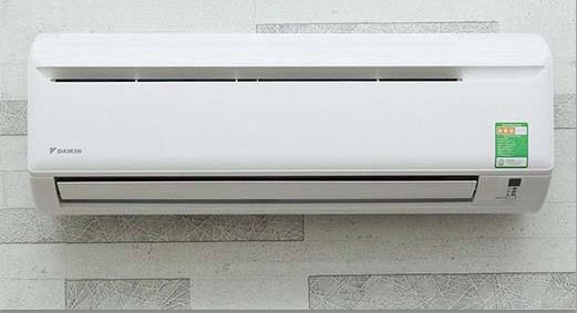 Điều hòa Daikin 1 chiều Inverter 22000BTU FTKC60PVMV/RKC60PVMV
