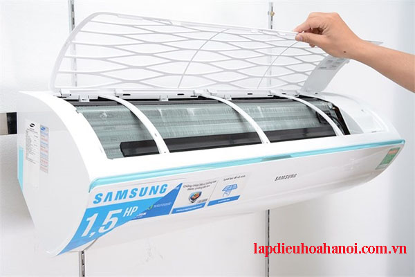 dieu-hoa-treo-tuong-Samsung-2-chieu-12000Btu- AR12KPSNSWKNSV